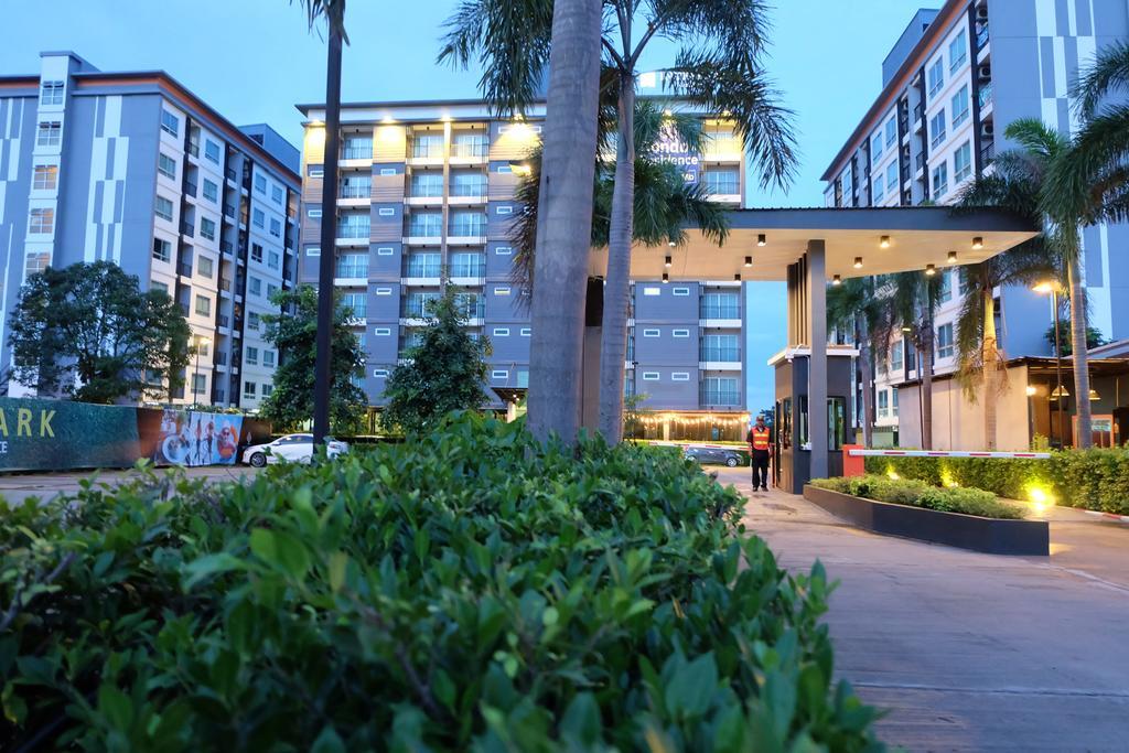 Interpark Hotel & Residence, Eastern Seaboard Районг Екстериор снимка